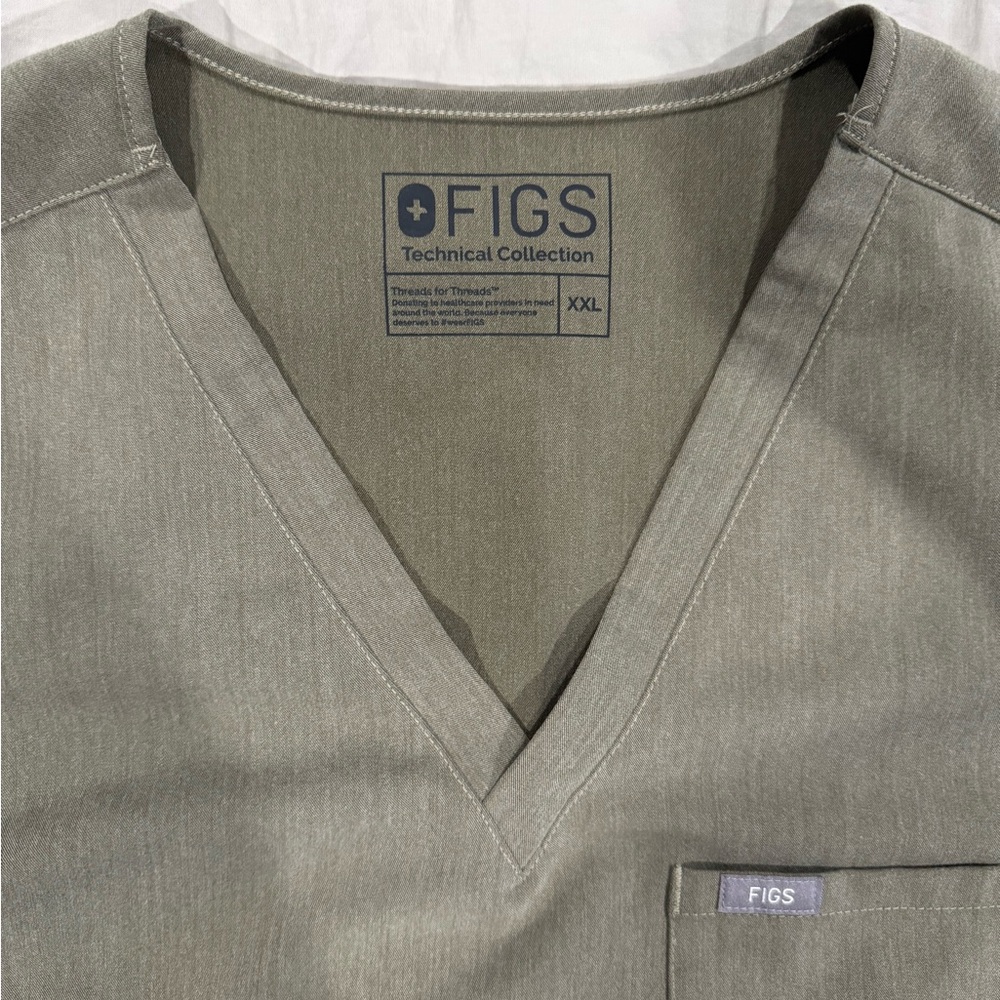 Figs Women’s Casma Scrub Top Moss XXL - Picture 2 of 2